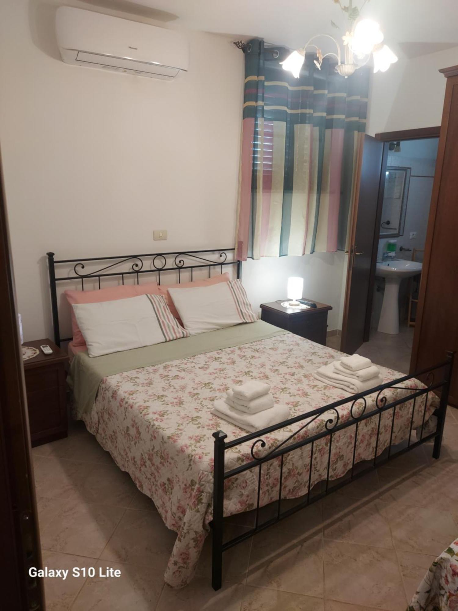 Agriturismo La Verde Rosa Pescia Romana Buitenkant foto